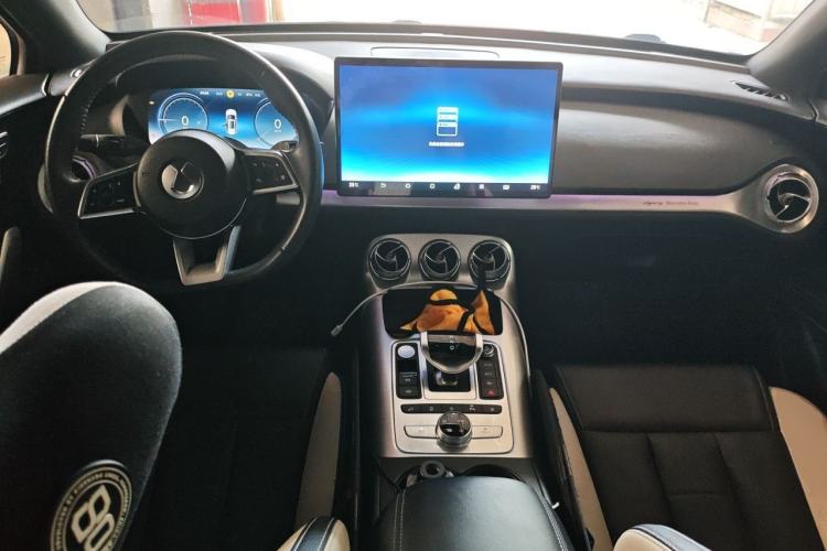 Used Denza X 2020 PHEV Sport Edition Center Console