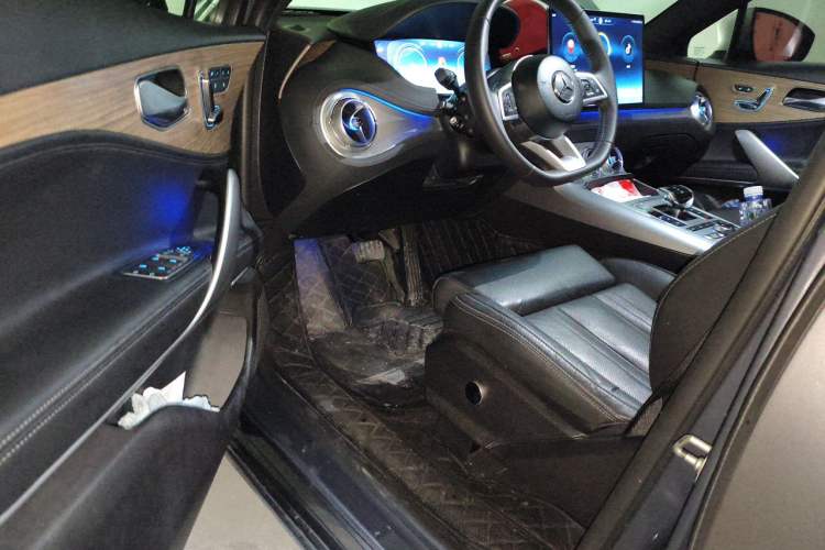 Used Denza X 2020 PHEV Flagship Edition Driver Seat