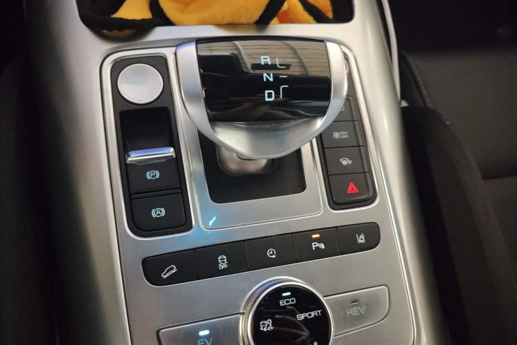 Used Denza X 2020 PHEV Sport Edition Gear Lever