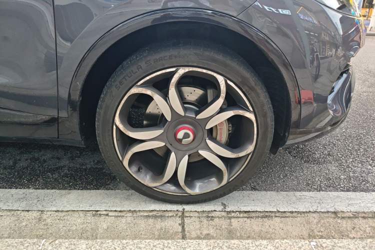 Used Denza X 2020 PHEV Sport Edition Right Front Wheel Hub