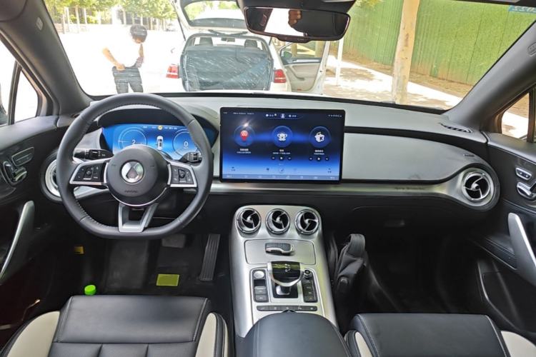 Used Denza X 2020 PHEV Sport Edition Center Console