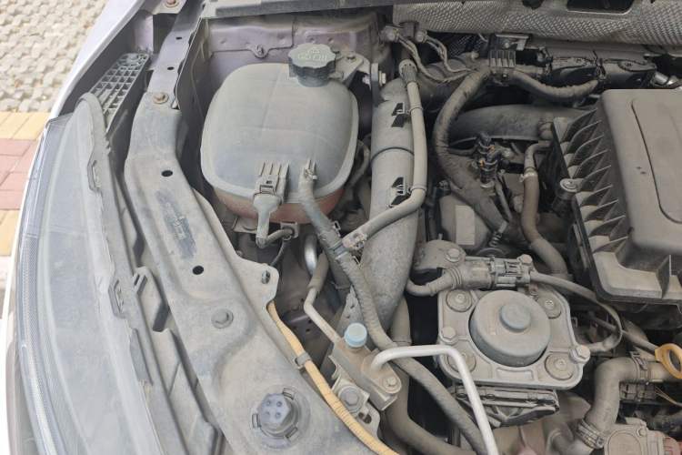 Used Denza X 2020 PHEV Flagship Edition Engine Bay Right