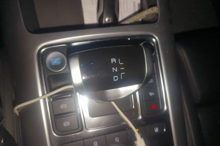 Used Denza X 2020 PHEV Sport Edition Gear Lever