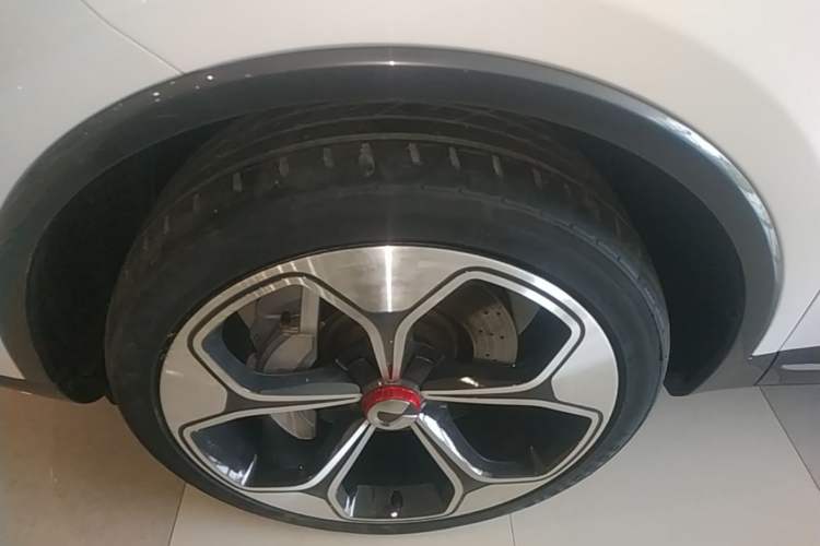 Used Denza X 2020 PHEV Flagship Edition Left Front Wheel Hub