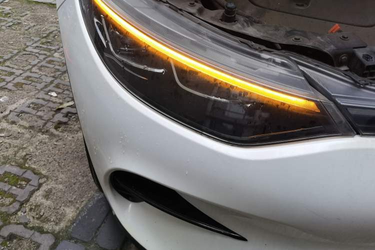Used Denza X 2020 Pure Electric Sport Edition Right Front Headlight