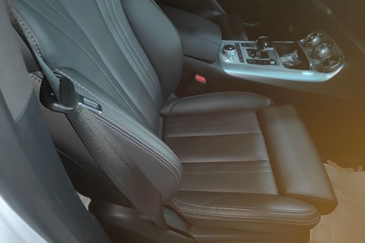 Used Denza X 2020 PHEV Flagship Edition Right Front Seat