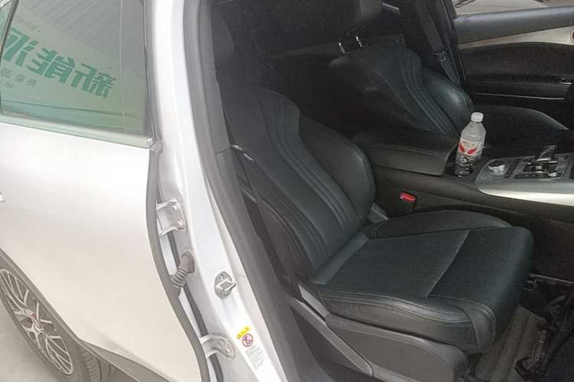 Used Denza X 2020 Pure Electric Classic Edition Right Front Seat