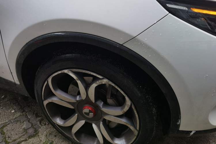 Used Denza X 2020 Pure Electric Sport Edition Right Front Wheel Hub
