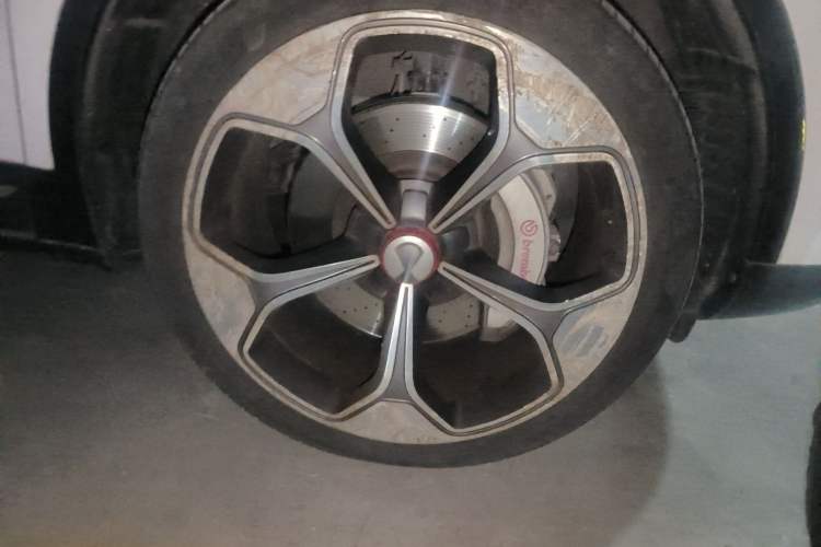 Used Denza X 2020 PHEV Sport Edition Right Front Wheel Hub