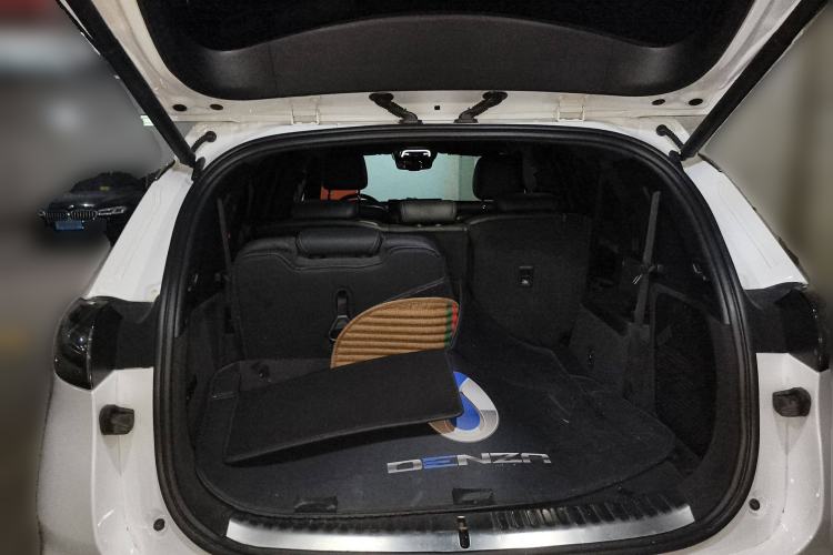 Used Denza X 2020 PHEV Classic Edition Trunk