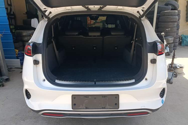 Used Denza X 2020 Pure Electric Classic Edition Trunk
