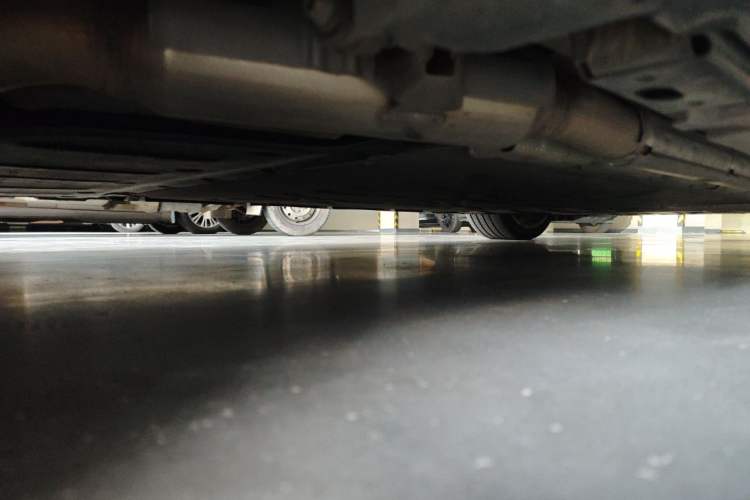 Used Denza Z9 2024 1100 km All-Wheel-Drive Ultra Version Chassis Rear Right