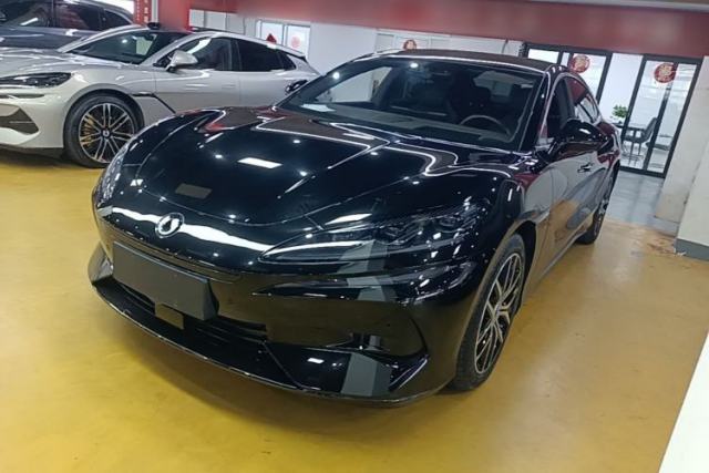 Denza Z9 2024 1100 km Four-Wheel Drive Max Version usado