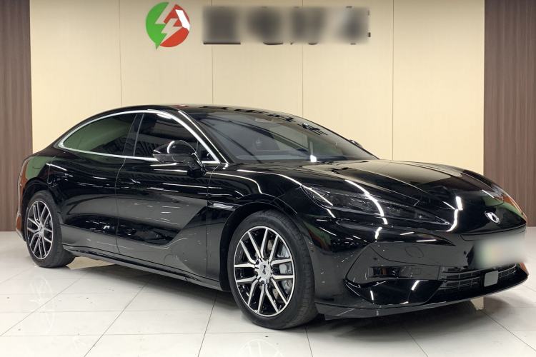 Used Denza Z9 2024 1100 km Four-Wheel Drive Max Version Exterior 2