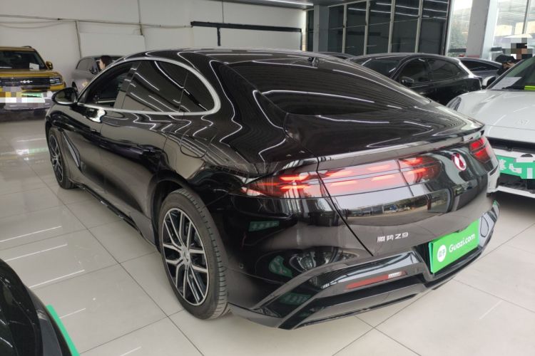 Used Denza Z9 2024 630 km All-Wheel Drive Max Version Exterior 2