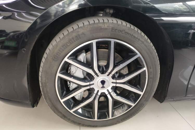 Used Denza Z9 2024 630 km All-Wheel Drive Max Version Exterior 4