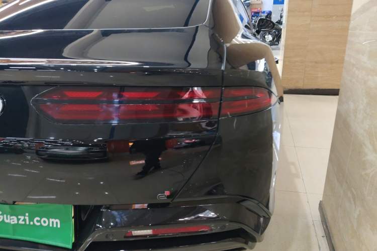Used Denza Z9 2024 630 km All-Wheel Drive Max Version Exterior 6