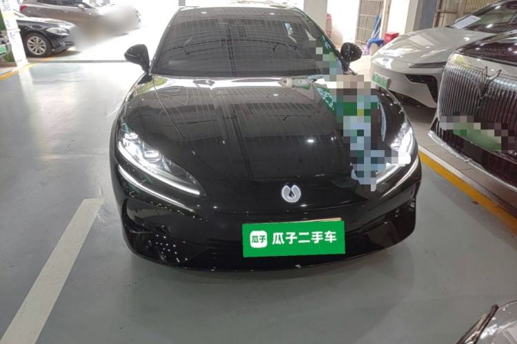 Used Denza Z9 2024 1100 km Four-Wheel Drive Pro Version Front