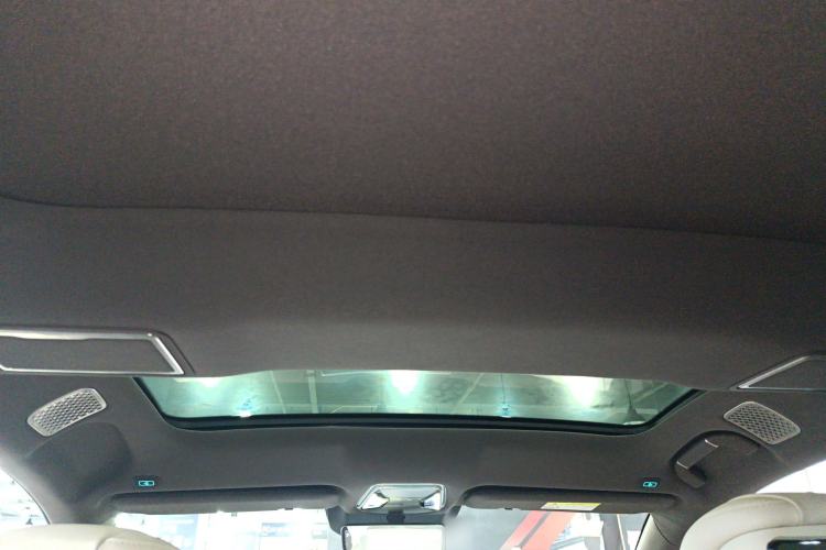 Used Denza Z9 2024 1100 km All-Wheel-Drive Ultra Version Headliner