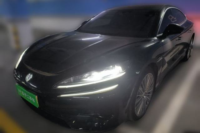 Used Denza Z9 2024 1100 km All-Wheel-Drive Ultra Version