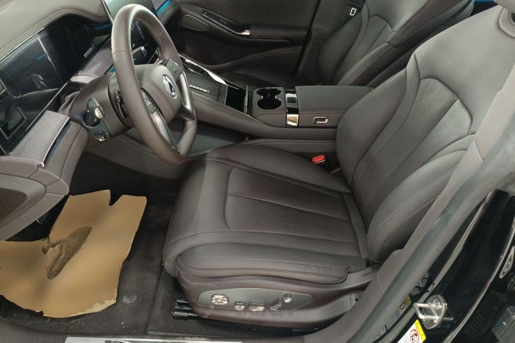 Used Denza Z9 2024 1100 km Four-Wheel Drive Max Version Left Front Seat