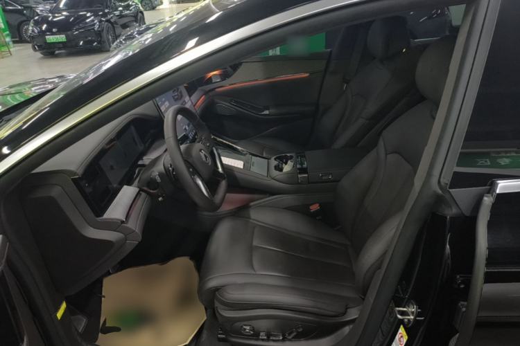 Used Denza Z9 2024 1100 km Four-Wheel Drive Max Version Left Front Seat