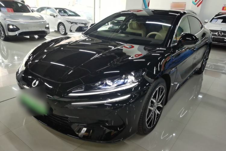 Used Denza Z9 2024 1100 km Four-Wheel Drive Max Version Guazi used car, China used car export, Used car for sale, Used Denza cars, Cheapest cars for sale