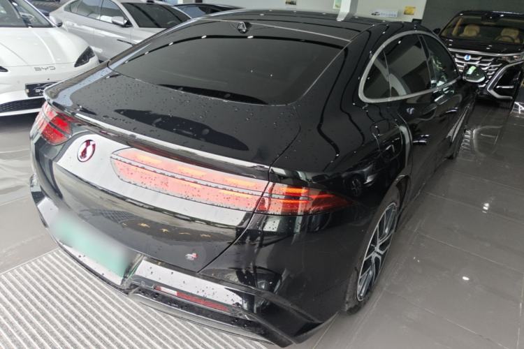 Used Denza Z9 2024 1100 km Four-Wheel Drive Max Version Rear Right 45 Deg