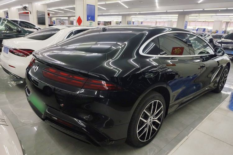 Used Denza Z9 2024 1100 km Four-Wheel Drive Max Version Rear Right 45 Deg