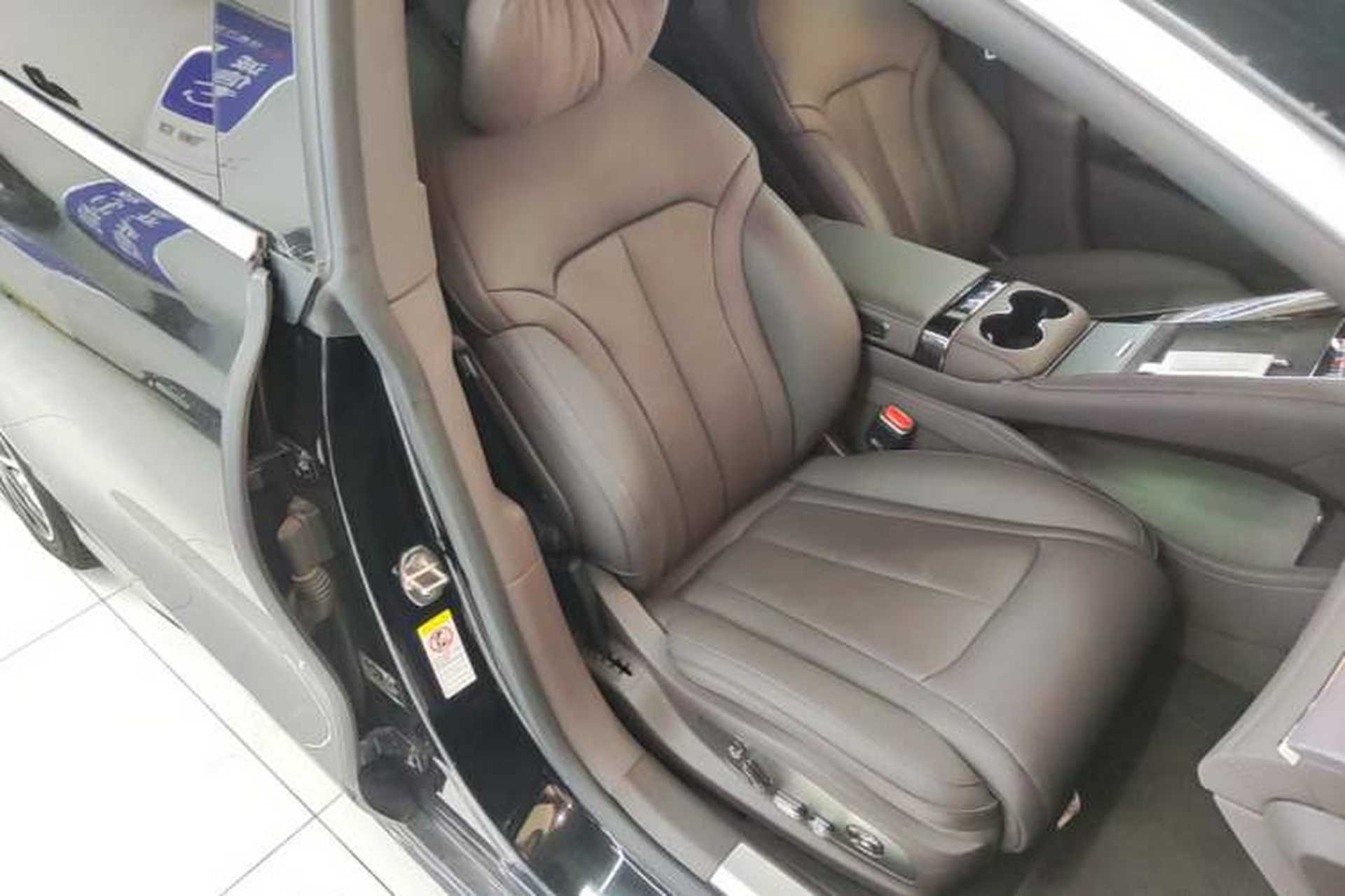Used Denza Z9 2024 1100 km Four-Wheel Drive Max Version Right Front Seat