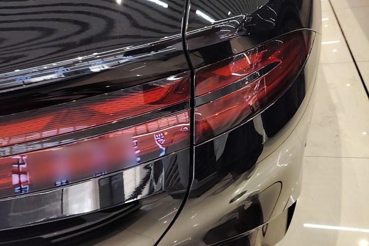 Used Denza Z9 2024 630 km All-Wheel Drive Max Version Right Rear Taillight