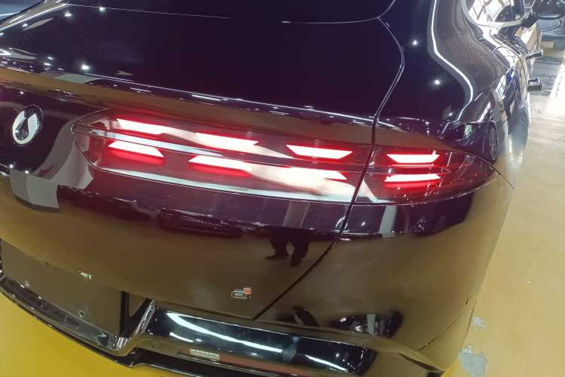Used Denza Z9 2024 1100 km Four-Wheel Drive Max Version Right Rear Taillight