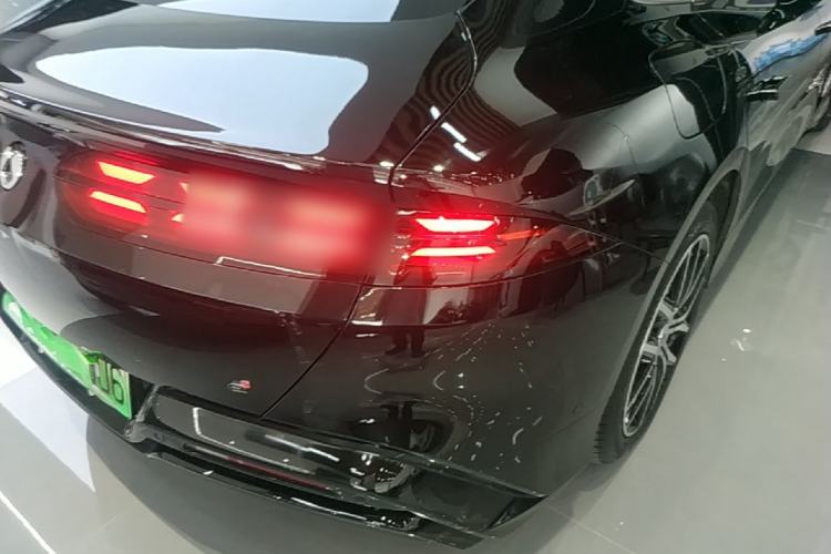 Used Denza Z9 2024 1100 km Four-Wheel Drive Max Version Right Rear Taillight