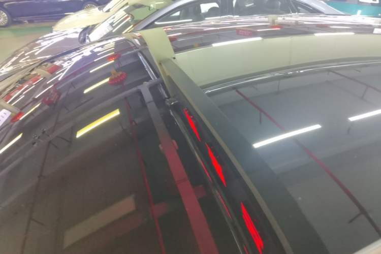 Used Denza Z9 2024 1100 km Four-Wheel Drive Max Version Roof