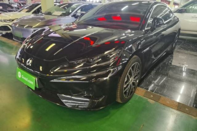 Used Denza Z9 2024 1100 km Four-Wheel Drive Max Version