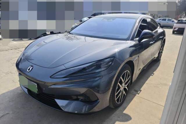 Used Denza Z9 2024 1100 km Four-Wheel Drive Max Version