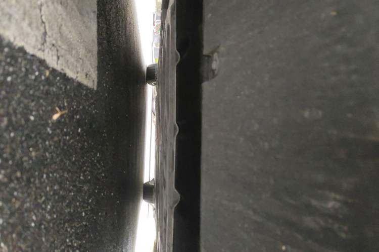 Used Denza Z9 2024 1100 km Four-Wheel Drive Max Version Chassis Front