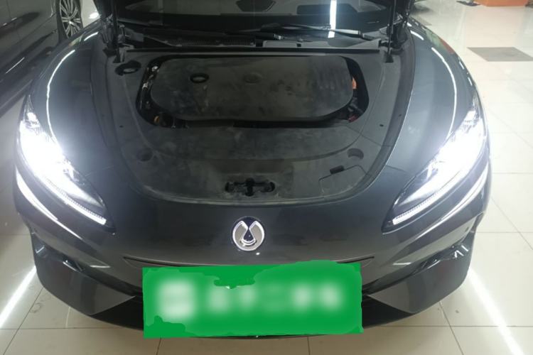 Used Denza Z9 2024 1100 km Four-Wheel Drive Max Version Engine Bay