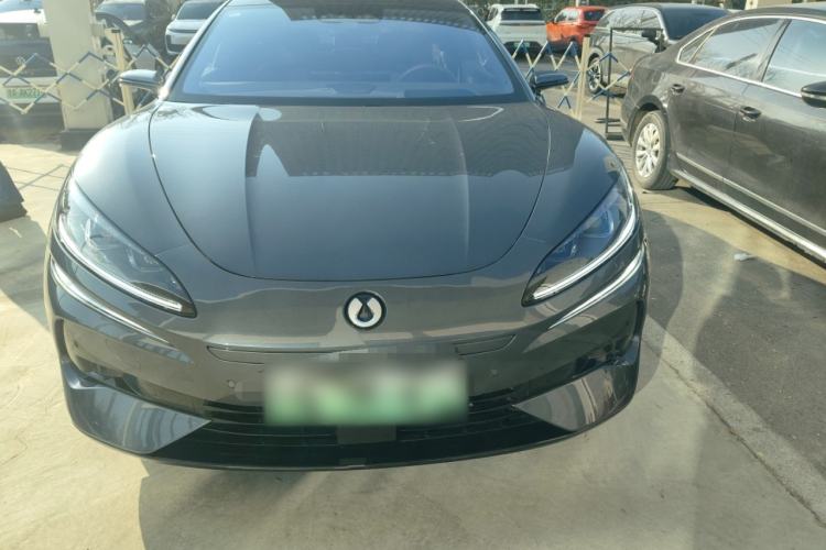 Used Denza Z9 2024 1100 km All-Wheel-Drive Ultra Version Exterior 1