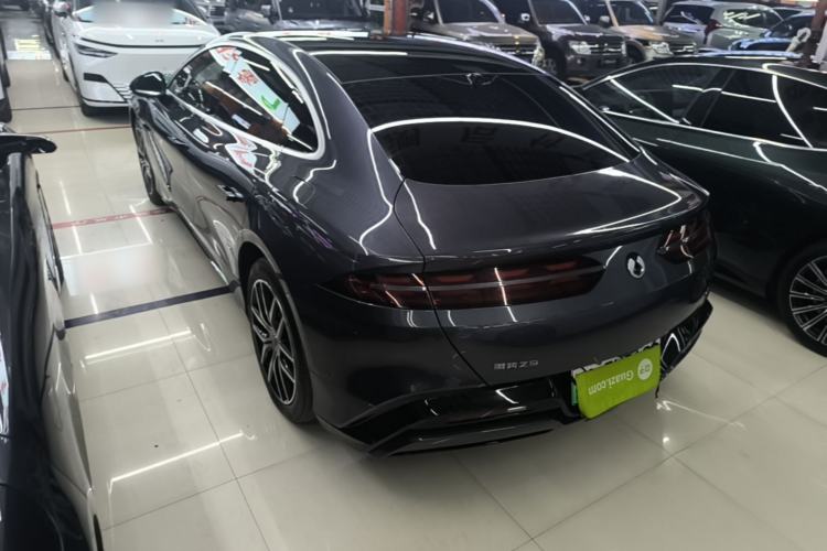 Used Denza Z9 2024 630 km All-Wheel Drive Max Version Exterior 2
