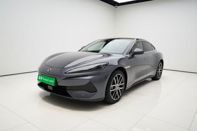 Used Denza Z9 2024 1100 km Four-Wheel Drive Max Version Guazi used car, China used car export, Used car for sale, Used cars, Cheapest cars for sale