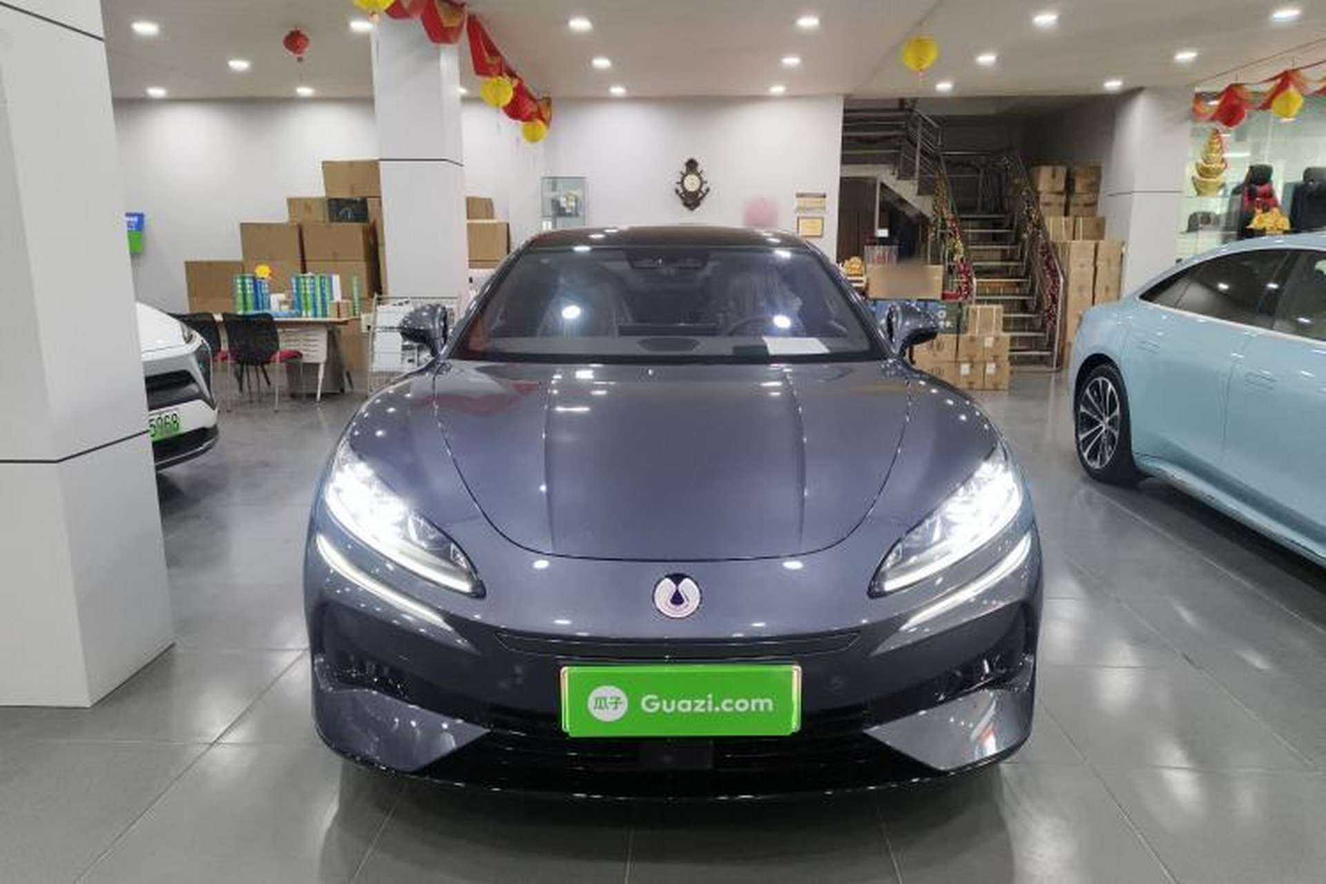 Used Denza Z9 2024 1100 km Four-Wheel Drive Max Version Front