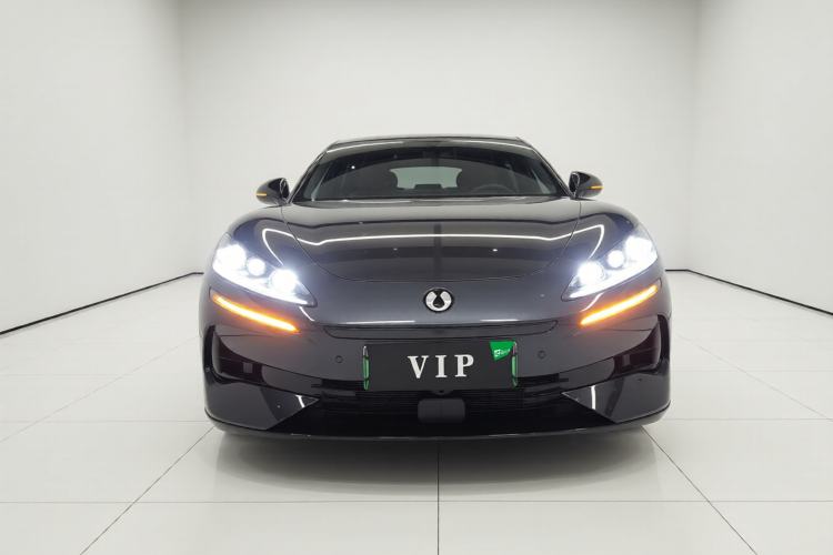 Used Denza Z9 2024 1100 km Four-Wheel Drive Max Version Front