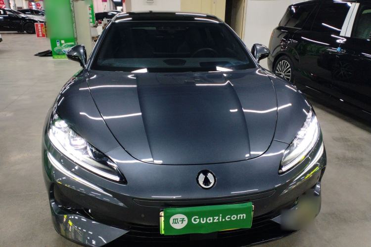 Used Denza Z9 2024 1100 km Four-Wheel Drive Max Version Front