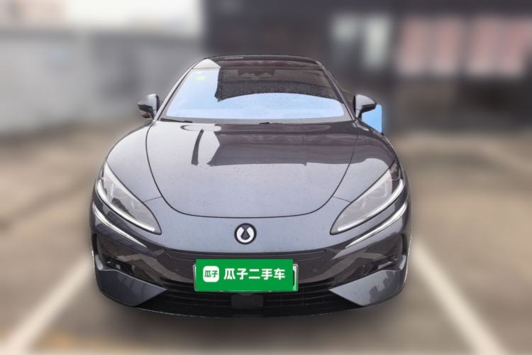 Used Denza Z9 2024 1100 km Four-Wheel Drive Max Version Front
