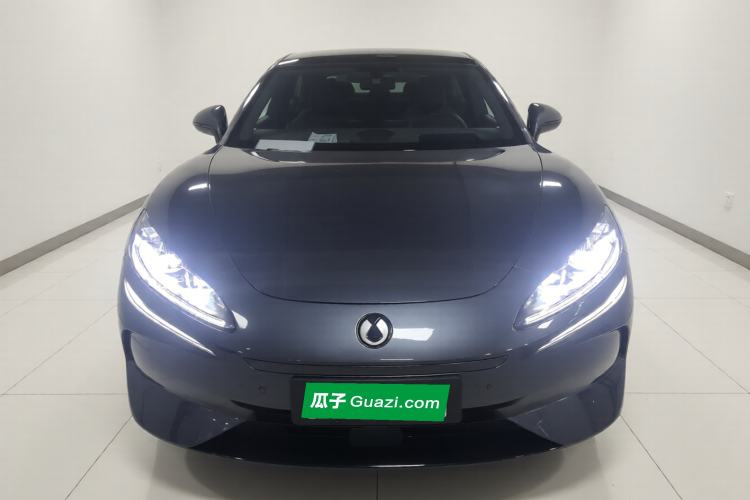Used Denza Z9 2024 1100 km Four-Wheel Drive Max Version Front