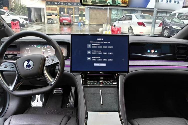Used Denza Z9 2024 1100 km Four-Wheel Drive Max Version Interior 2