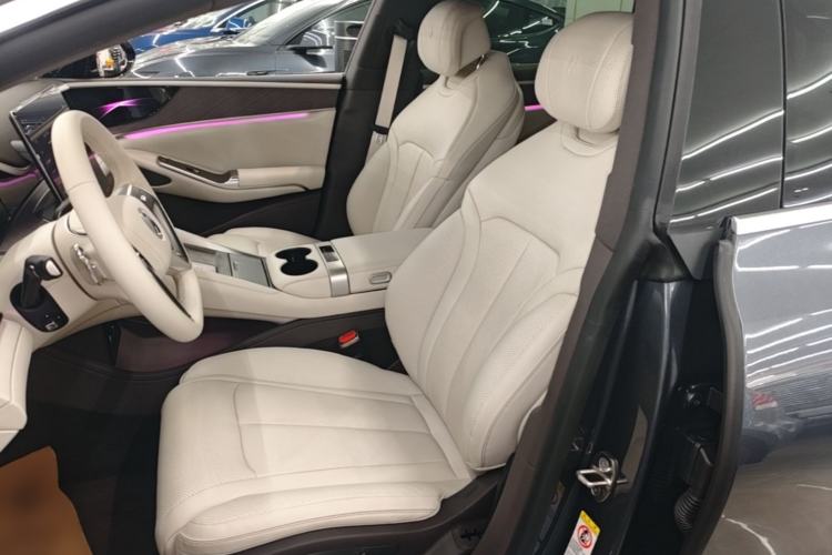 Used Denza Z9 2024 1100 km Four-Wheel Drive Max Version Left Front Seat