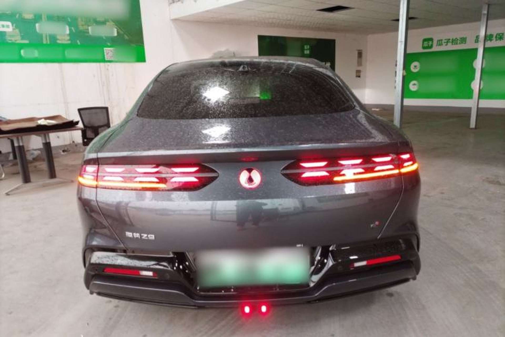 Used Denza Z9 2024 1100 km Four-Wheel Drive Max Version Rear