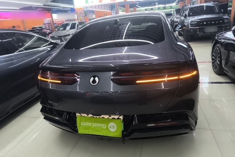 Used Denza Z9 2024 630 km All-Wheel Drive Max Version Rear